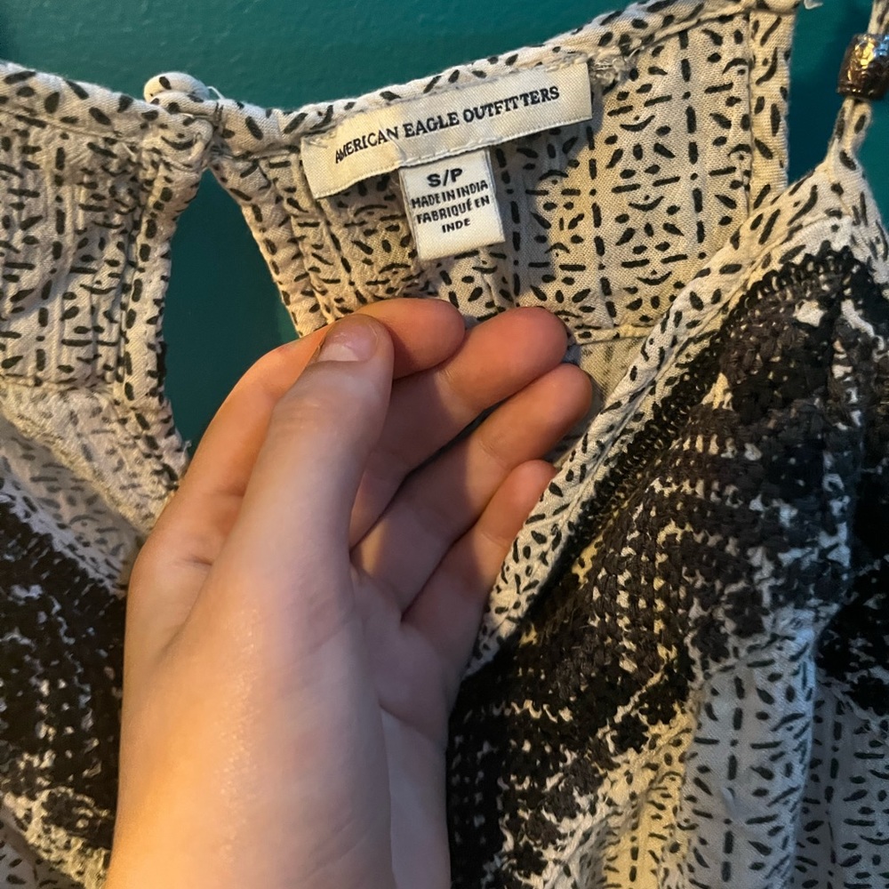 American eagle Romper. Black and White - Picture 6 of 6